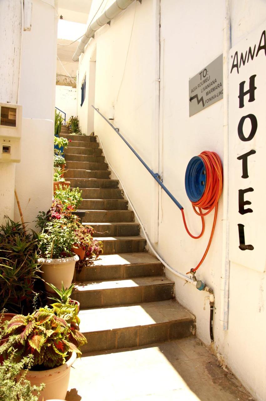 Hotel Αnna Lutró Exterior foto